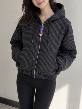 NWT *Classic Black Pinstripe Hooded Puffer Jacket Size XL